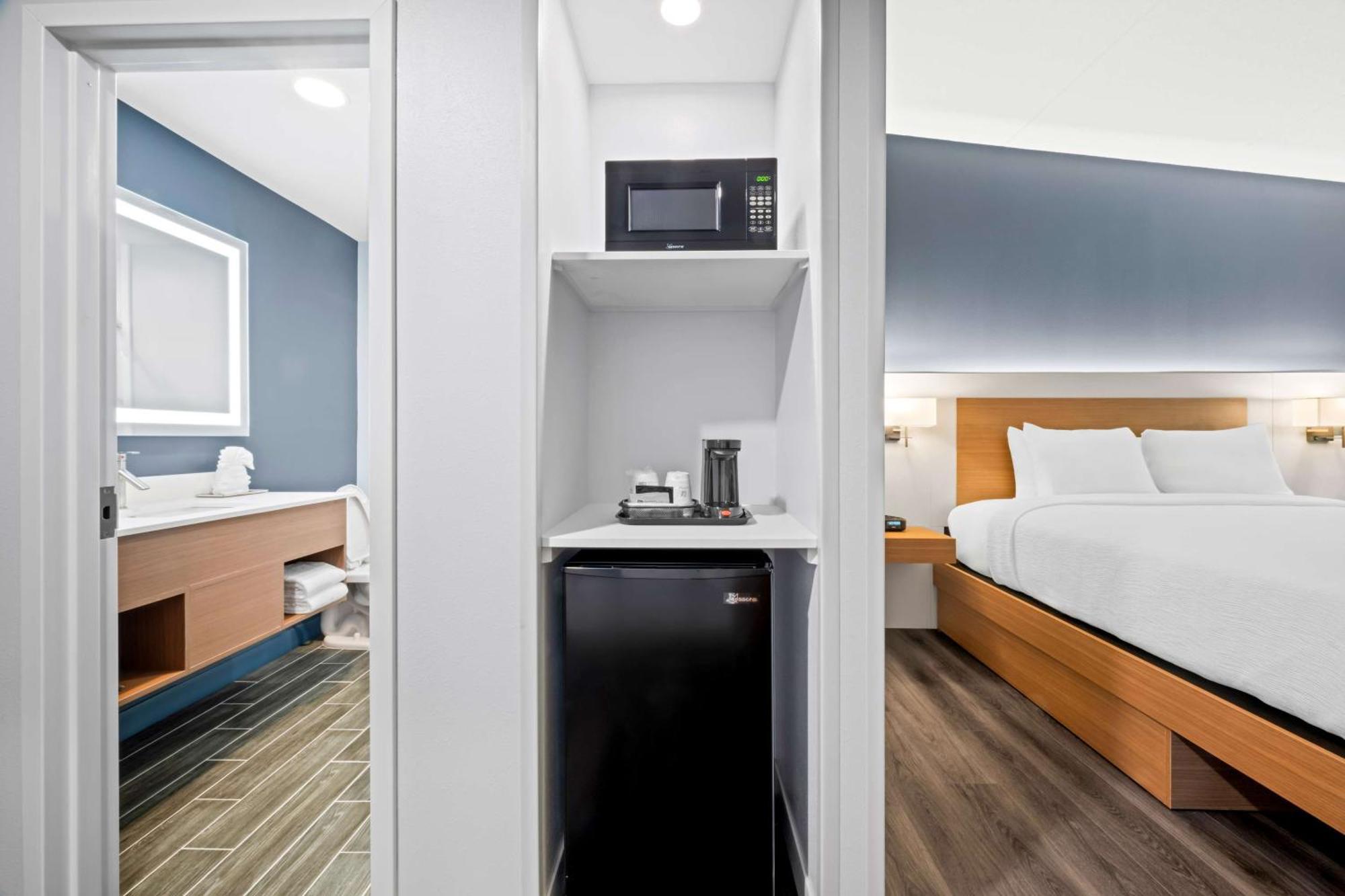Best Western Niantic - New London, Mystic Area Exteriör bild