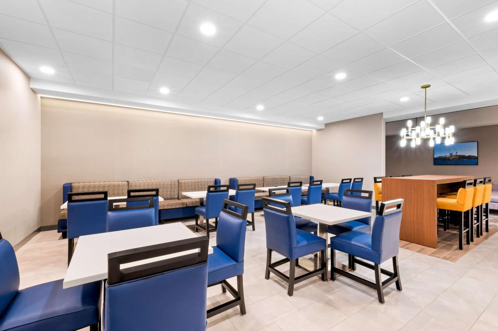 Best Western Niantic - New London, Mystic Area Exteriör bild